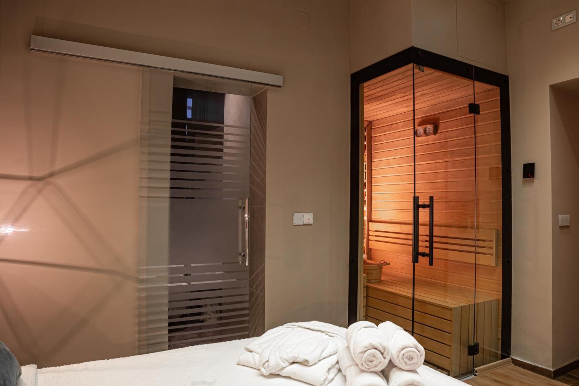 Venus Apartment With Jacuzzi And Sauna - City Center Belgrado Buitenkant foto