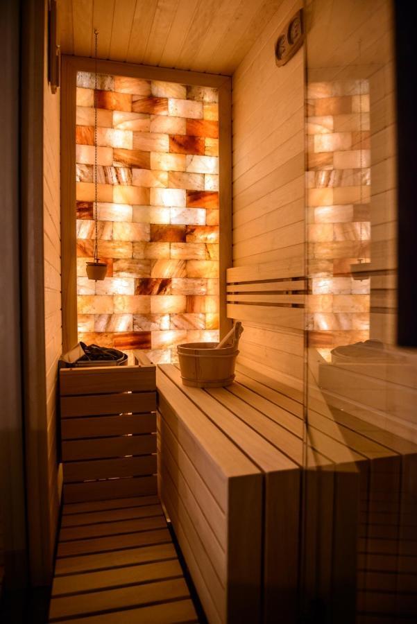 Venus Apartment With Jacuzzi And Sauna - City Center Belgrado Buitenkant foto